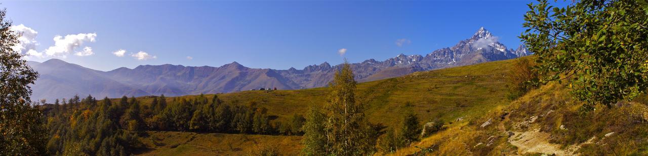 فندق Rifugio Galaberna Ostana المظهر الخارجي الصورة